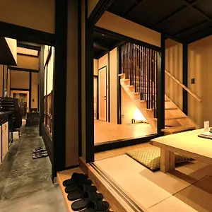 Tsumugi Hachijominamotocho 京都市